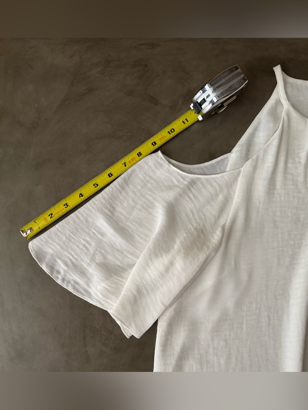 Ellen Tracy Cold Shoulder Blouse - Picture 13 of 14